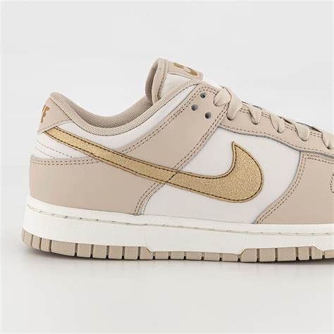 nike dunk low damen beige gold|nike dunk high.